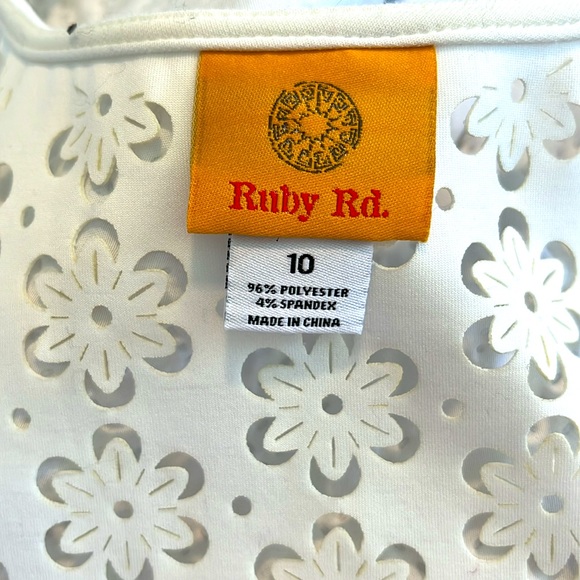 Ruby Rd. Floral Cut Out Short Cardigan/Jacket - Picture 8 of 9